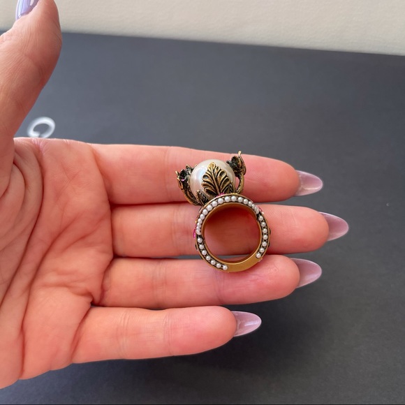 NEW GUCCI RING PEARL CRYSTAL EMBELLISHED Flower - Picture 8 of 12